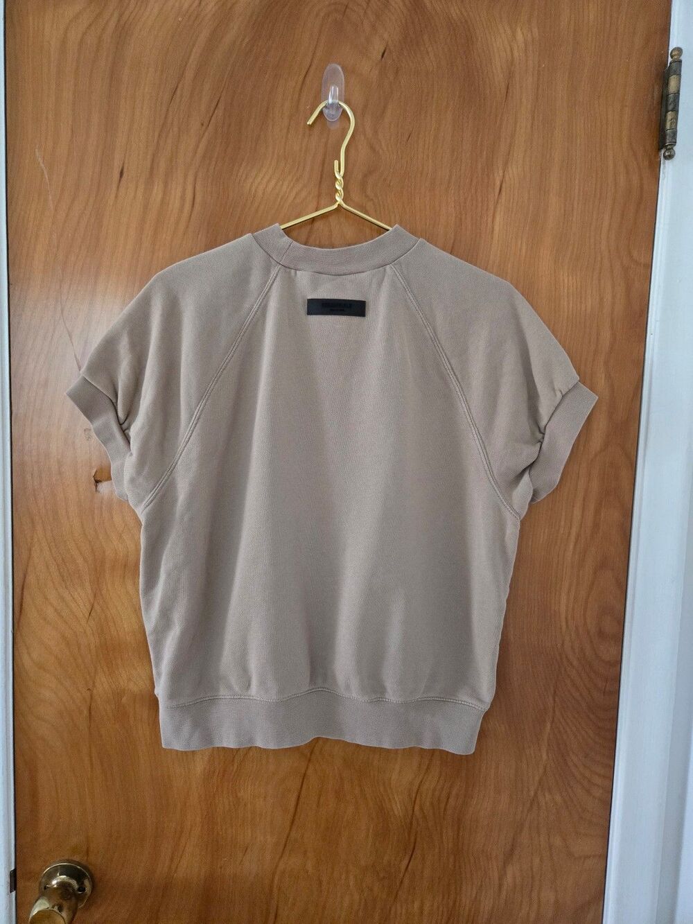 Fear of God Essentials Taupe Raglan Short Sleeve Sweatshirt S Streetwear